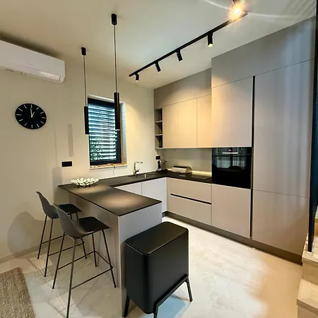 Luxury Luka Near Porec With Heated Pool Vila *